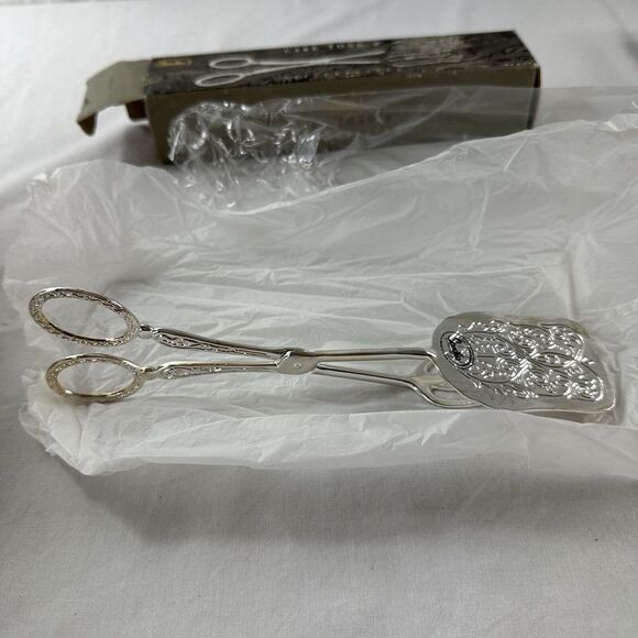 Studio Silversmiths Silver Plated 8" Cake Tong Pastry Serving Ornate New In Box - Picture 7 of 9